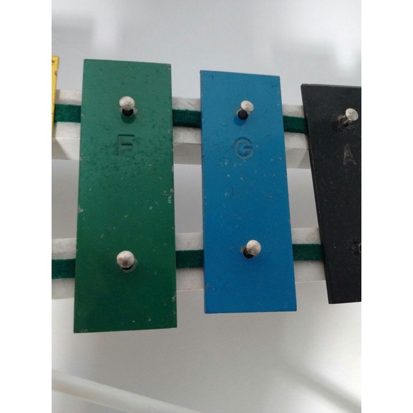 Vintage‎ Toy Xylophone Metal and Wood 8 Key/One Octave With Mallet - Picture 6 of 12